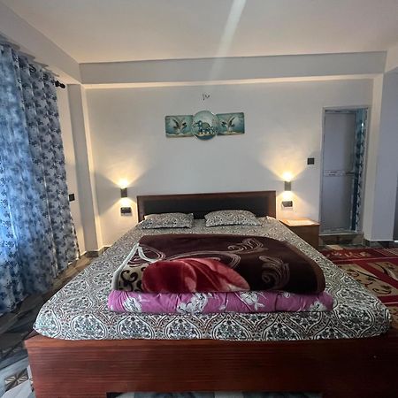 Pradhan Homestay Mirik - Homestay Beside Mirik Lake Exterior foto