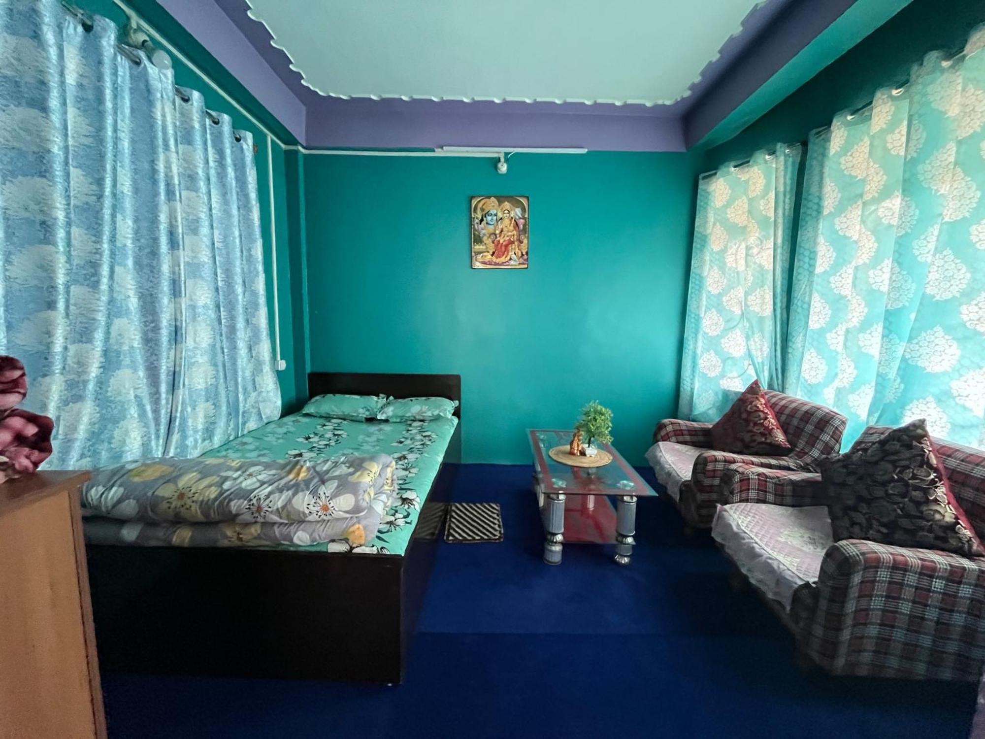 Pradhan Homestay Mirik - Homestay Beside Mirik Lake Exterior foto