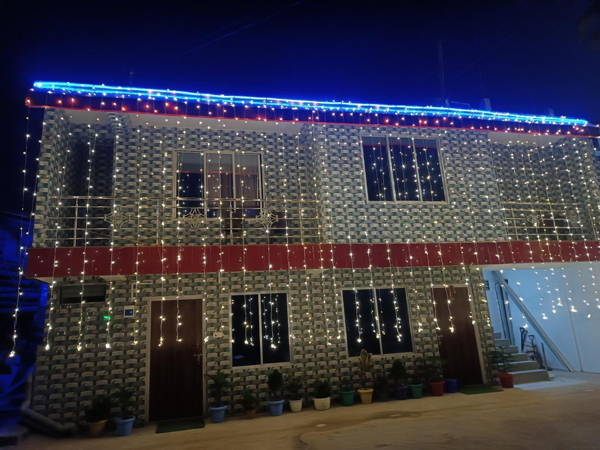 Pradhan Homestay Mirik - Homestay Beside Mirik Lake Exterior foto
