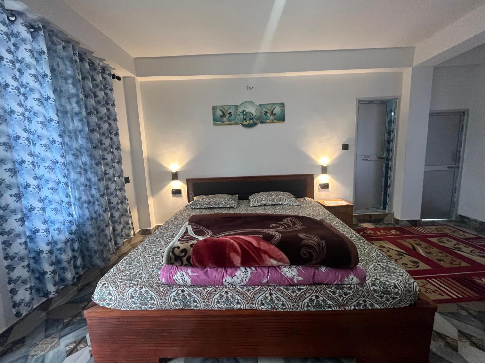 Pradhan Homestay Mirik - Homestay Beside Mirik Lake Exterior foto