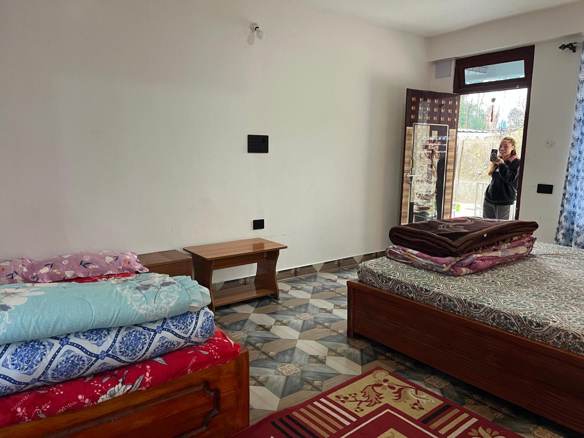 Pradhan Homestay Mirik - Homestay Beside Mirik Lake Exterior foto