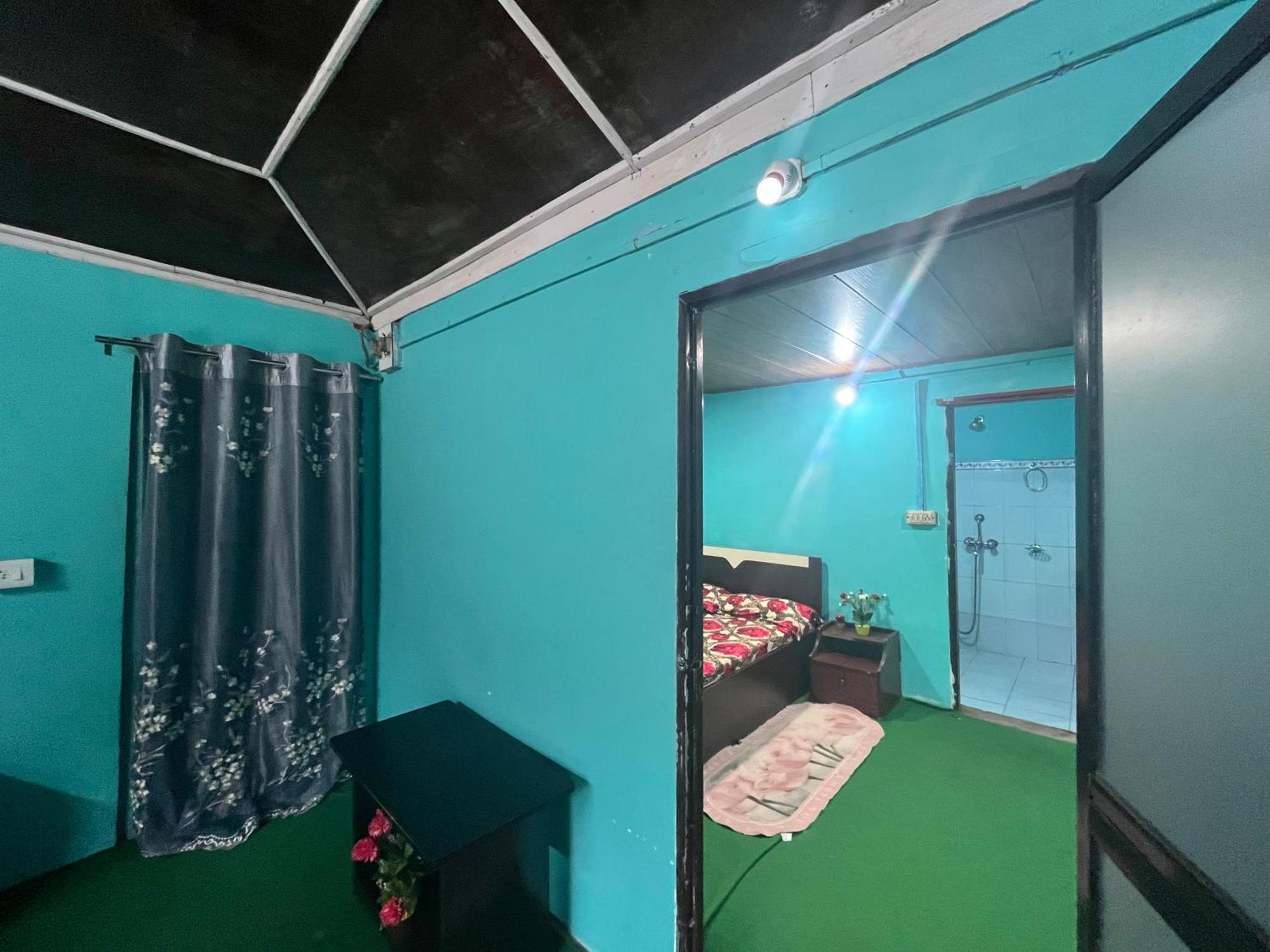 Pradhan Homestay Mirik - Homestay Beside Mirik Lake Exterior foto